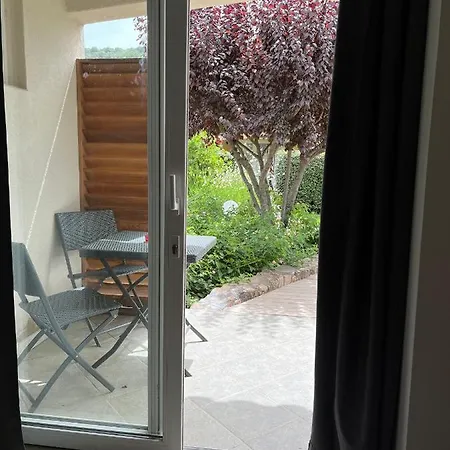 Les Jardins De Santa Giulia - Charmante Dhte 2 Πανσιόν 3*