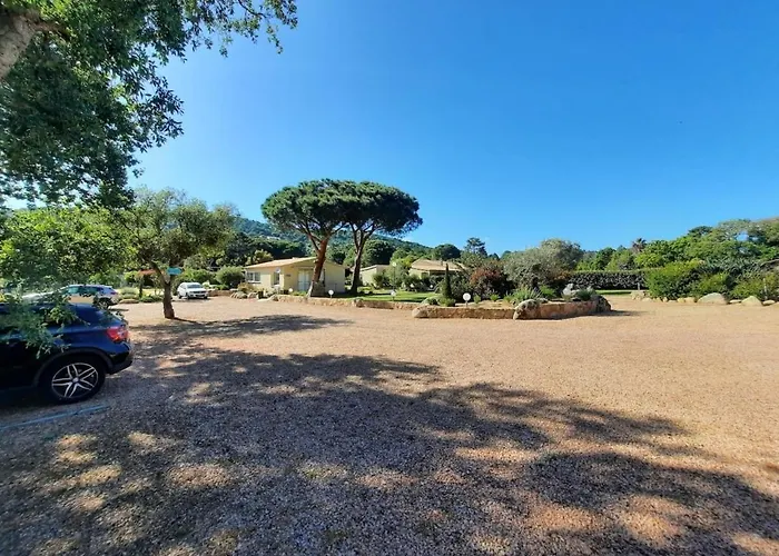 Les Jardins De Santa Giulia - Charmante Dhte 2 Gæstehus 3*