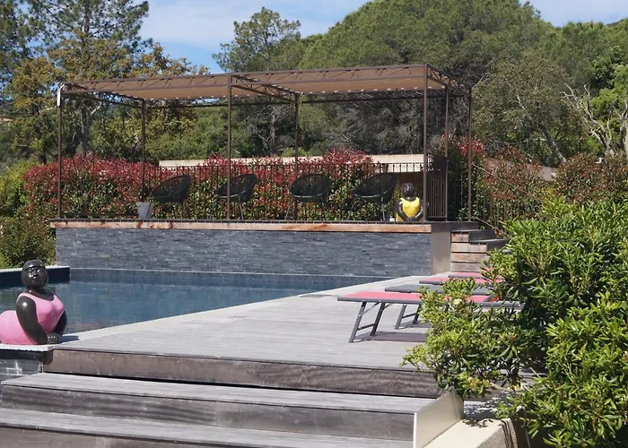 Les Jardins De Santa Giulia - Charmante Dhte 2 Penzion 3*